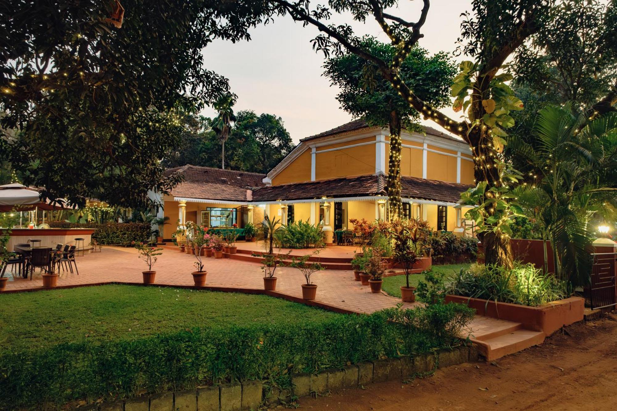 Granpa'S Inn Hotel Bougainvillea Anjuna Exterior photo